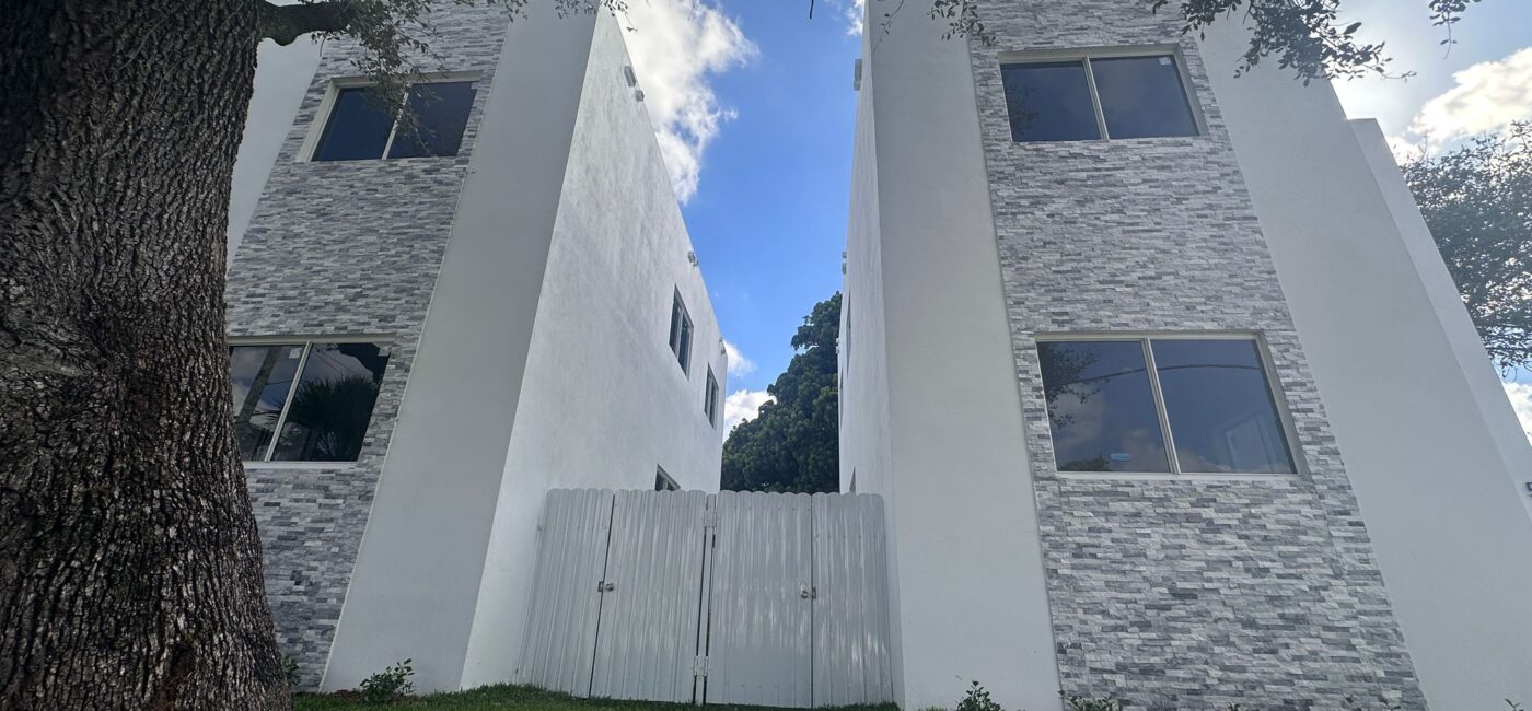 532 – 538 NW 17 AVE